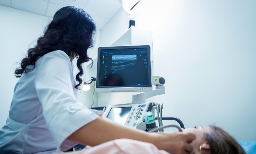 Innovative thyroid ultrasound finds 49% of women executives show ‘significant’ abnormalities