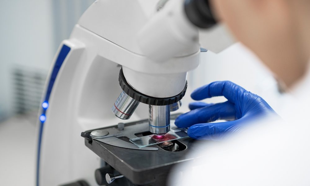 doctor-performing-medical-research-lab Call for urgent global action on women’s health research