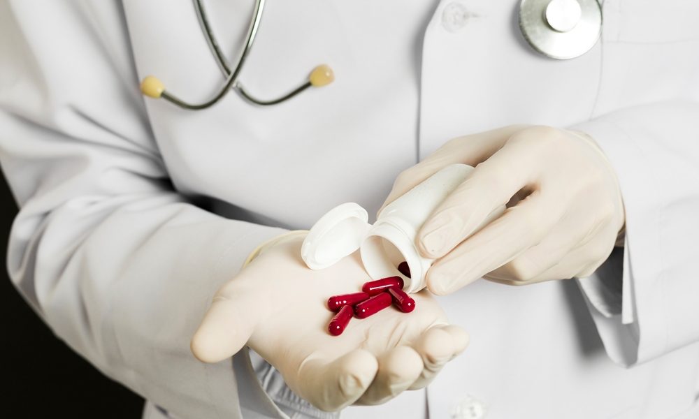 FDA fast-tracks ovarian cancer drug