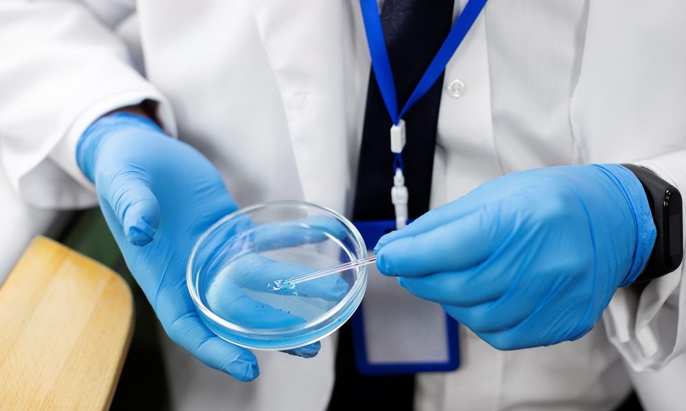 doctor-working-medical-research Sperm donor with cancer-causing gene fathered nearly 200 children across Europe