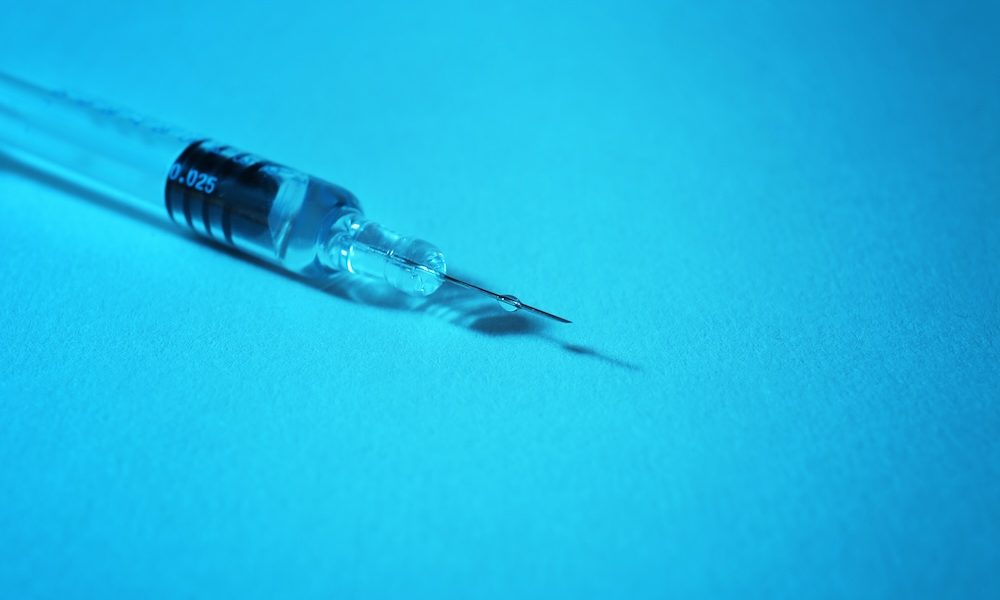 Federal gov should fund drug to treat breast cancer and endometriosis, Aus committee says
