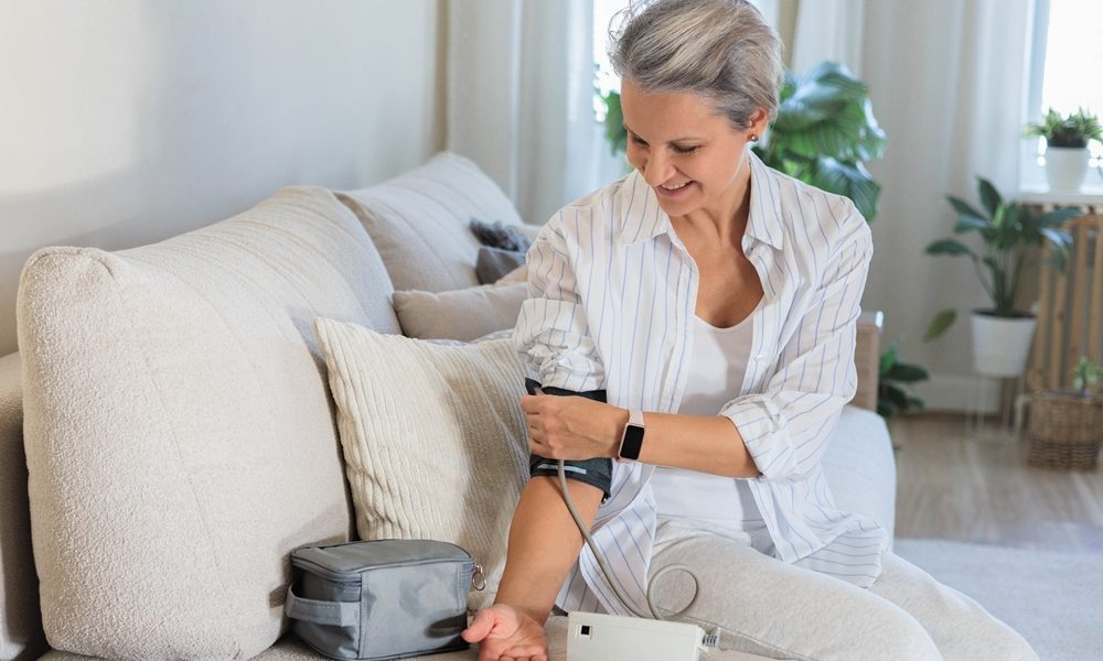 Menopause may not explain rising heart condition in women – study